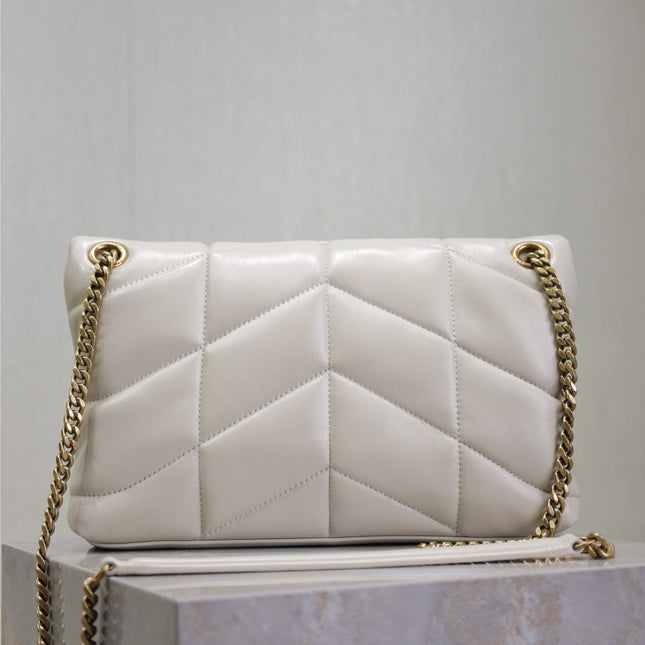 YSL 25S LOULOU PUFFER MM 29 IN BLANC VINTAGE CALFSKIN GOLD HARDWARE