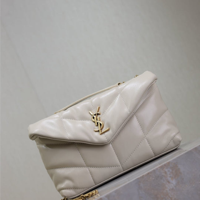 YSL 25S LOULOU PUFFER MINI 23 IN BLANC VINTAGE CALFSKIN GOLD HARDWARE