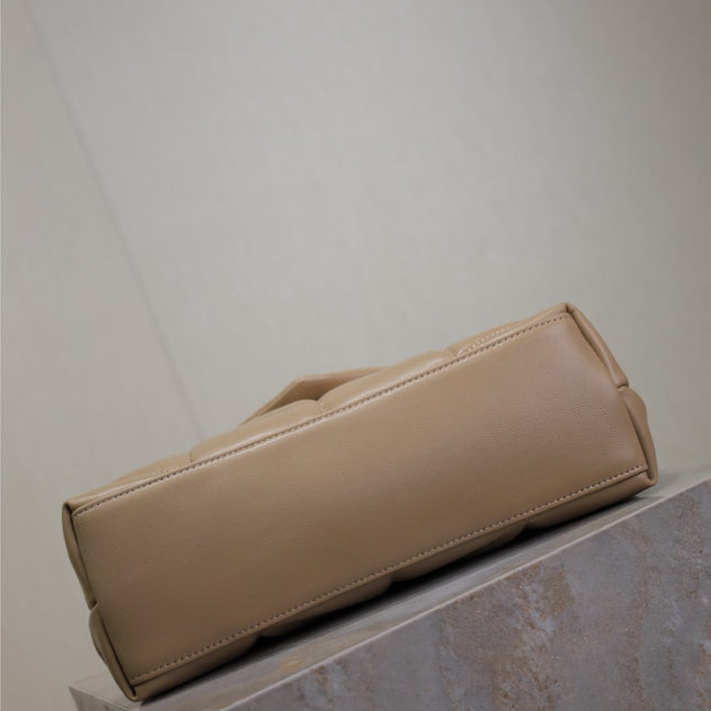 YSL 25S LOULOU PUFFER MM 29 IN BROWN CALFSKIN GOLD HARDWARE