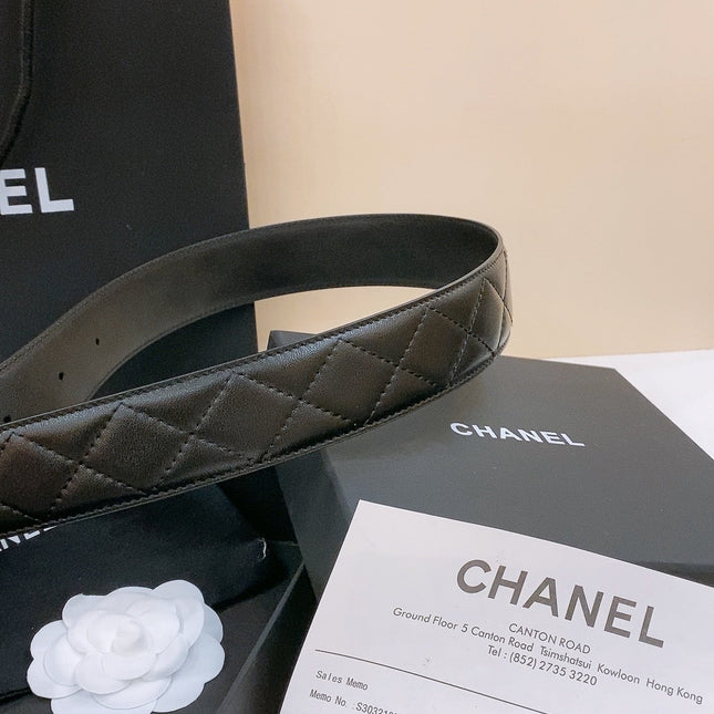 DOUBLE C BELT 40MM IN BLACK QUILTED LAMBSKIN SILVER RESIN BUCKLE