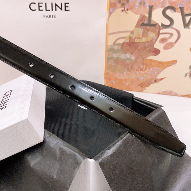 CELINE 25S BELT 25MM REVERSIBLE TRIOMPHE IN BLACK WHITE CALFSKIN 565542