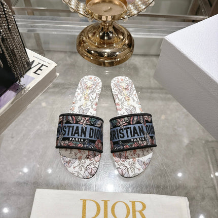 Collection image for: DIOR SANDALS