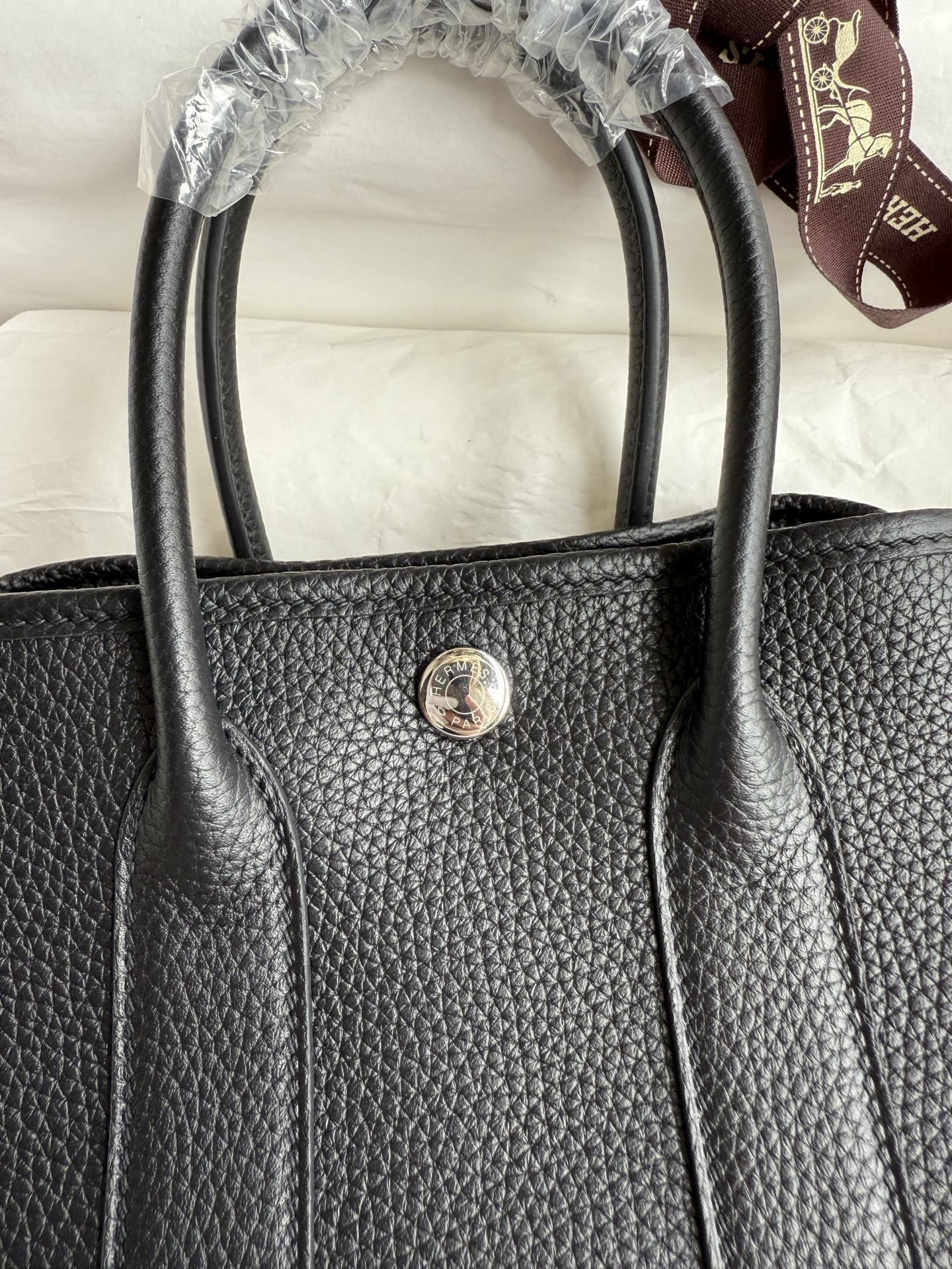 HM 25S GARDEN PARTY 23 CM IN BLACK TOGO